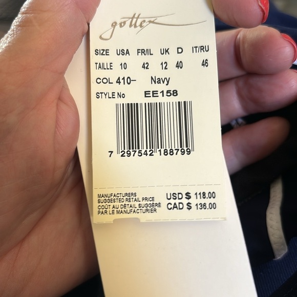 Gottex Women’s 
Embrace V-Neck Surplice One Piece Swimsuit Size 10 - Picture 7 of 7